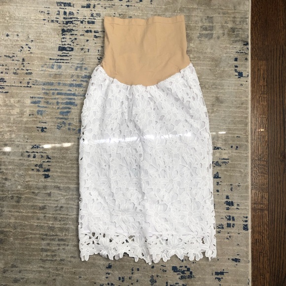 A Pea in the Pod Dresses & Skirts - Pea In the Pod White Lace Skirt XS